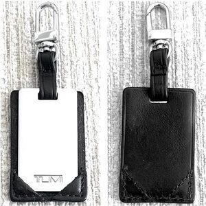 TUMI Mirrored Leather Luggage Tag!